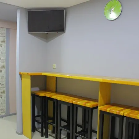 Aparthotel Uneed Petropavlivska