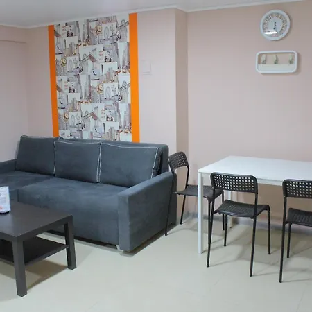 Uneed Petropavlivska Aparthotel Kiew